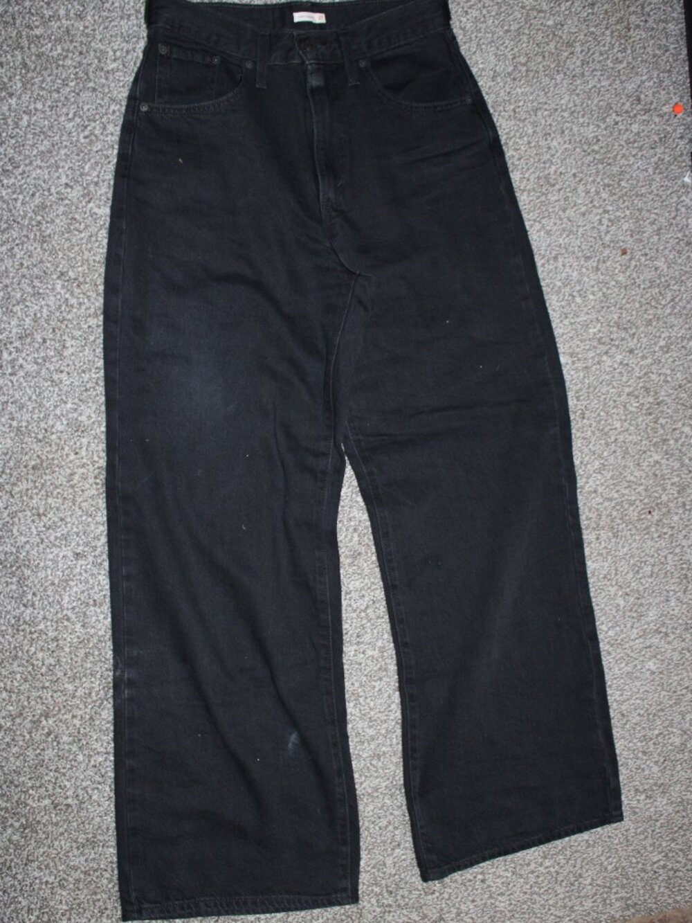 Levi's cinch baggy jeans